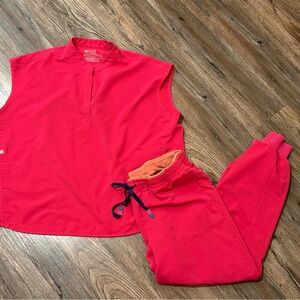 Ultra Rose Rafael Top in XL and Jogger Set